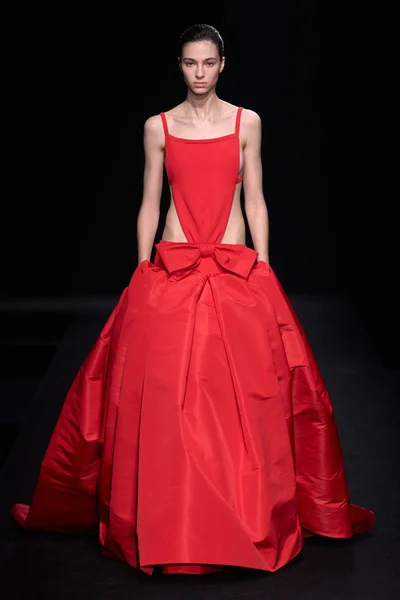 Look 60